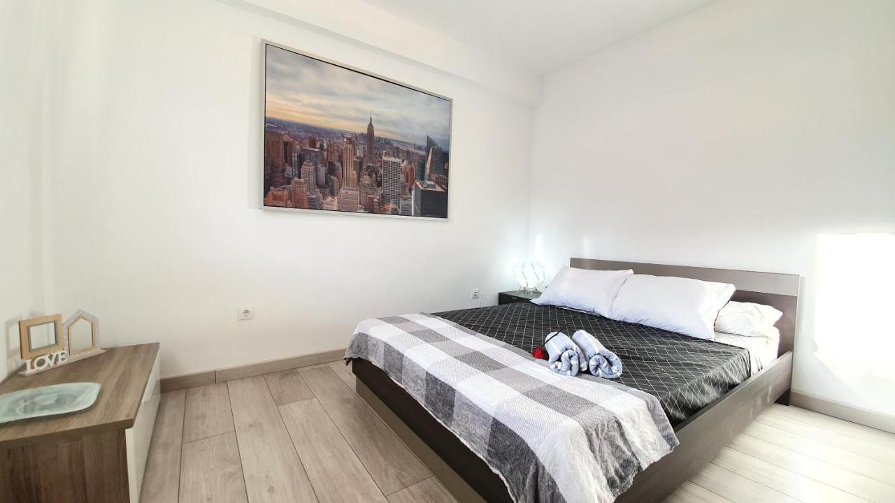Adam'S Flat Corazon De Salou Apartment Luaran gambar